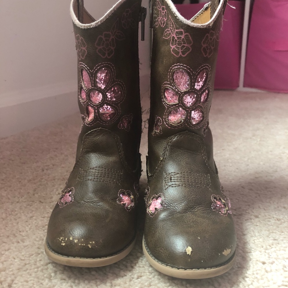 Girls cowboy boots